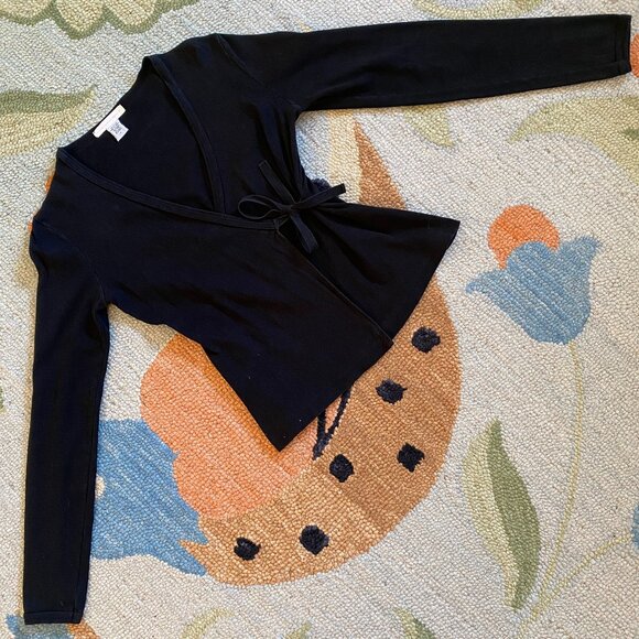 90s I Anthropologie I A Pleasant Surprise Is In Store For You I Faux Wrap Top - Picture 8 of 16